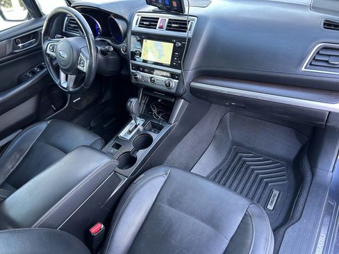 Used 2017 Subaru Legacy 2.5i Limited image 12