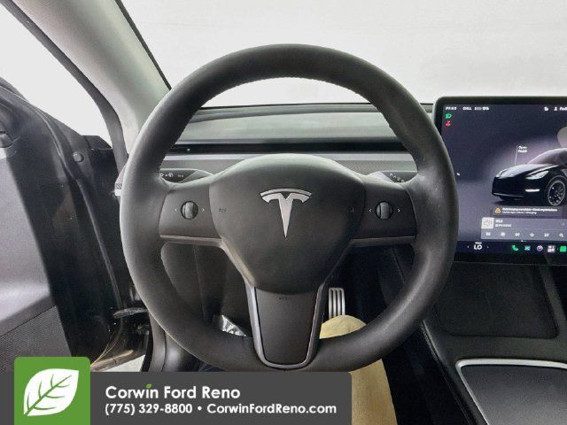 Used 2023 Tesla Model Y Performance AWD/4WD image 12