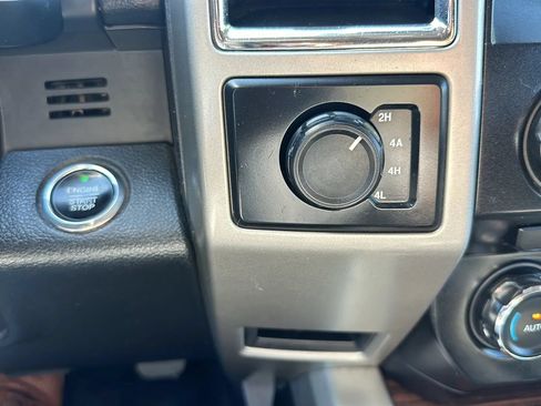 Used 2015 Ford F150 Lariat AWD/4WD image 17