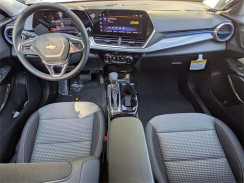 New 2026 Chevrolet Trax LT w/ Driver Confidence Package image 20