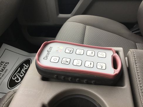 Used 2020 Ford F350 XLT image 22