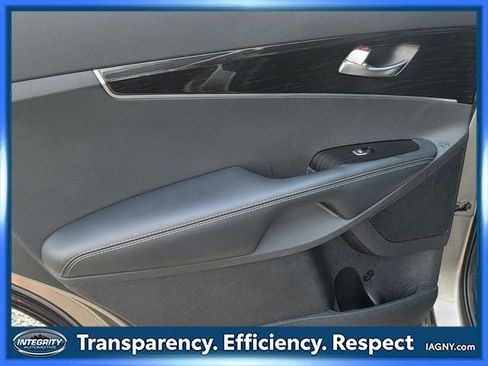 Used 2019 Kia Sorento AWD w/ LX Convenience Package image 12