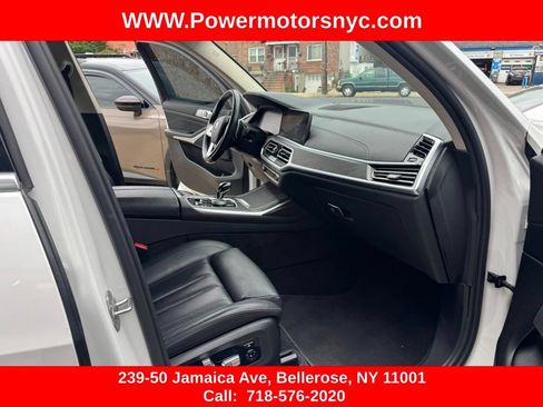 Used 2022 BMW X7 xDrive40i w/ Premium Package AWD/4WD image 27
