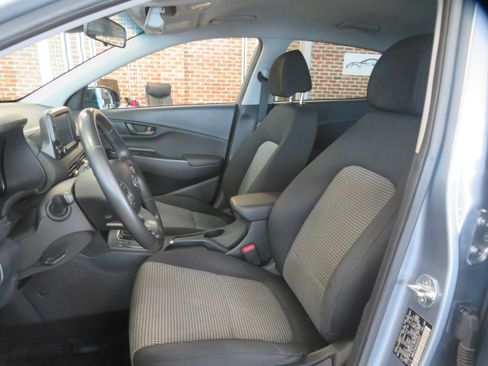 Used 2019 Hyundai Kona SEL FWD image 15