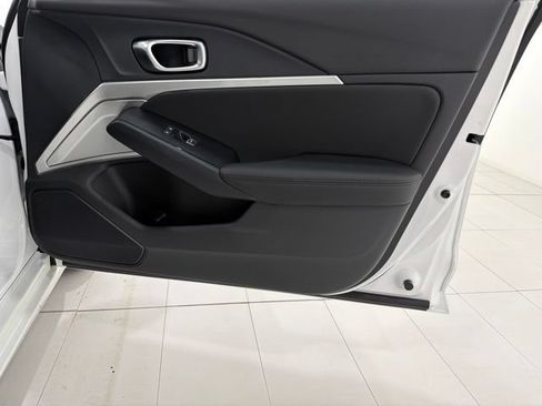 Certified 2025 Acura Integra FWD image 17