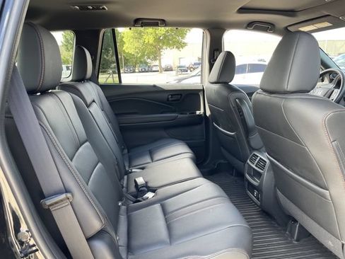 Used 2023 Honda Passport TrailSport image 28