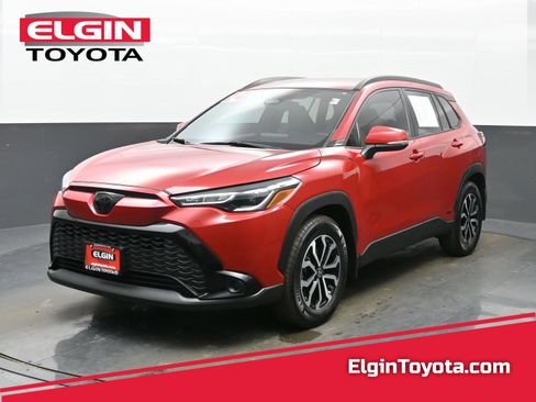 Used 2024 Toyota Corolla Cross SE image 1