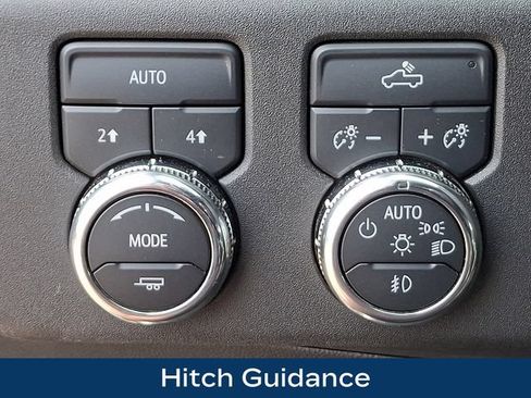 Used 2023 GMC Sierra 1500 Elevation AWD/4WD image 9