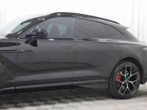 Used 2024 Aston Martin DBX 707 image 4