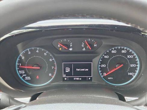 Used 2023 Chevrolet Traverse LT FWD image 10