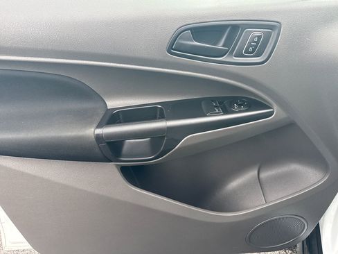 Used 2023 Ford Transit Connect XL image 17