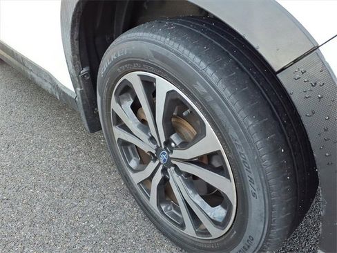 Used 2021 Subaru Forester Limited image 4