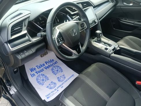 Used 2019 Honda Civic Sport image 17