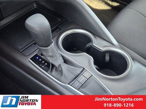 Used 2024 Toyota Camry LE image 21