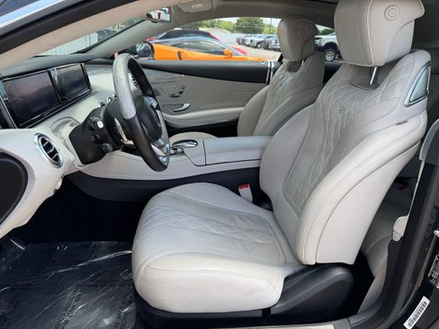 Used 2016 Mercedes-Benz S 550 4MATIC Coupe image 20