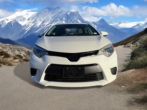 Used 2016 Toyota Corolla LE image 9