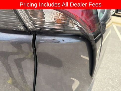 Used 2022 Toyota Sienna Platinum FWD image 8