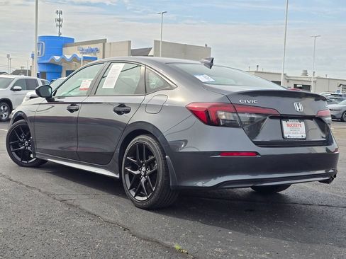 Used 2025 Honda Civic Sport image 6