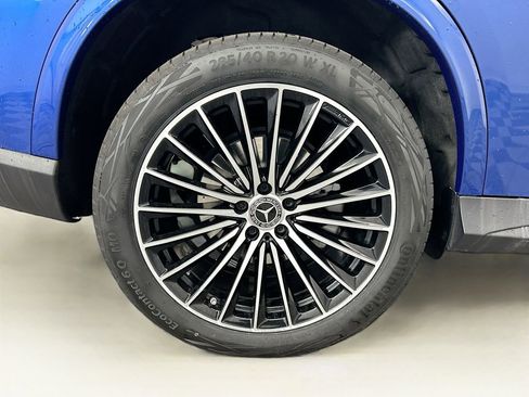 Certified 2025 Mercedes-Benz GLC 300 image 32