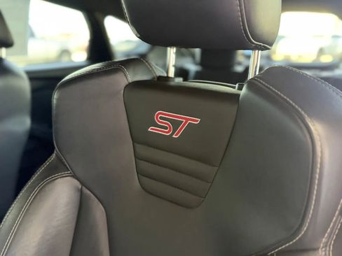 Used 2013 Ford Focus ST image 36