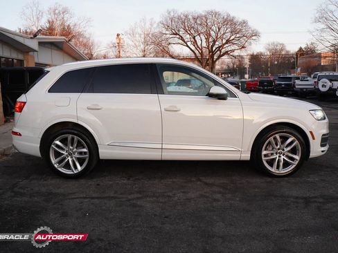 Used 2018 Audi Q7 3.0T Prestige w/ Prestige Package image 8