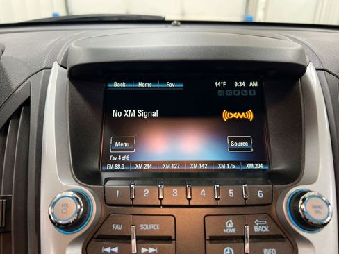 Used 2017 Chevrolet Equinox LT w/ Convenience Package image 14