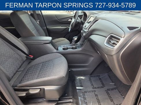 Used 2024 Chevrolet Equinox LT FWD image 17