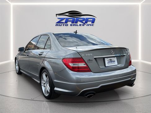 Used 2013 Mercedes-Benz C 300 4MATIC Sedan image 5