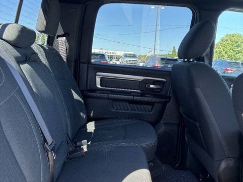 Used 2021 RAM 1500 Warlock AWD/4WD image 8