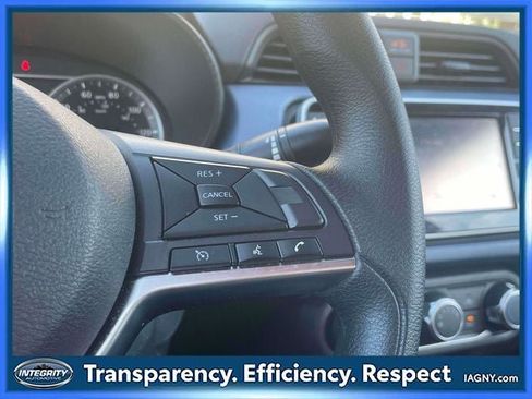 Used 2025 Nissan Versa SV w/ Trunk Package FWD image 23
