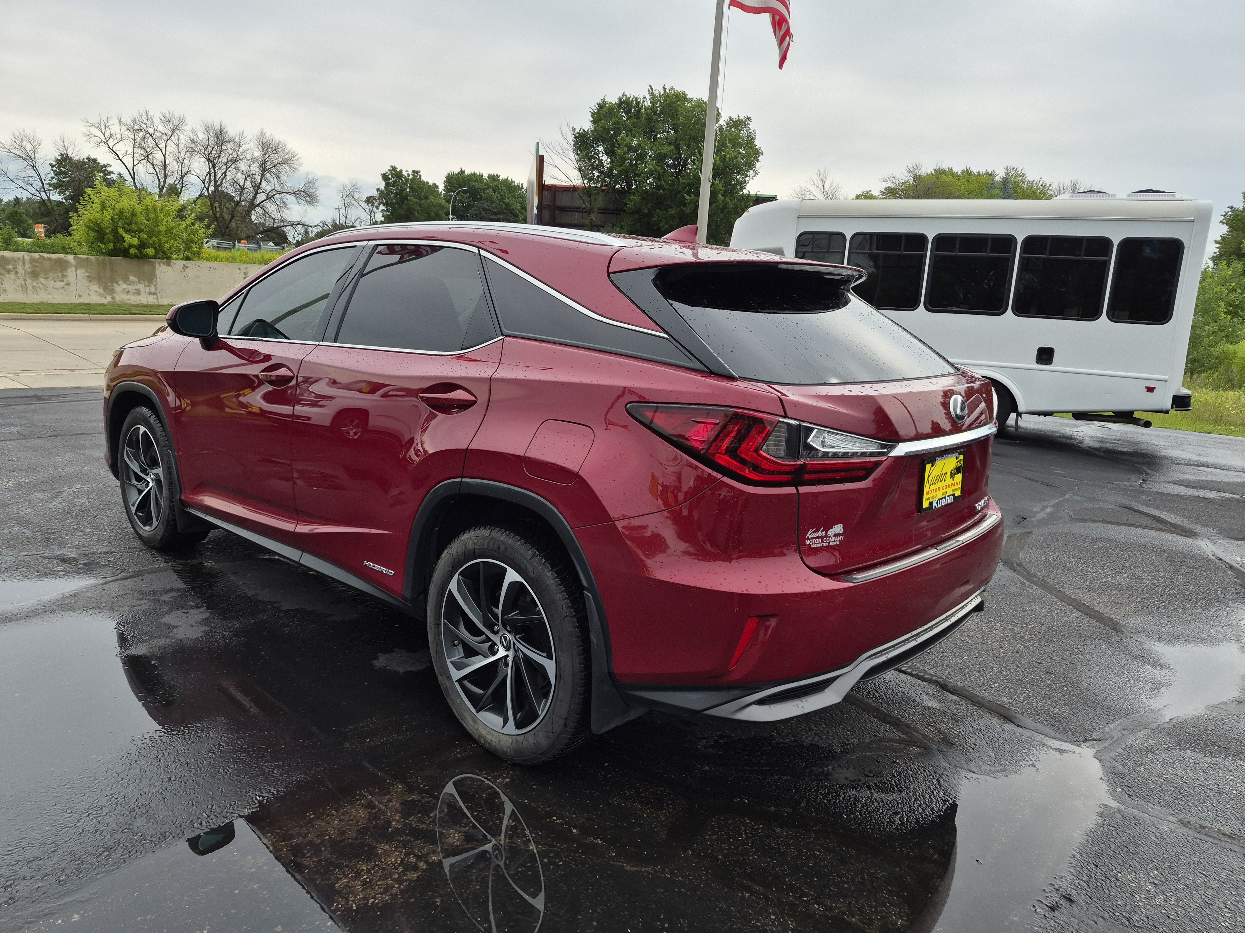 Used 2019 Lexus RX 450h AWD w/ Luxury Package image 6