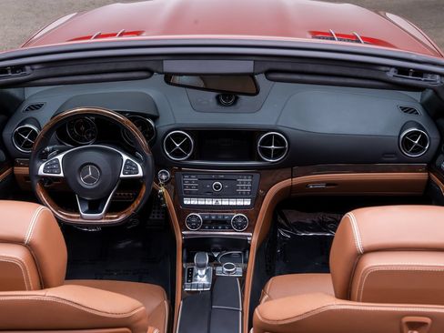 Used 2019 Mercedes-Benz SL 450 image 10