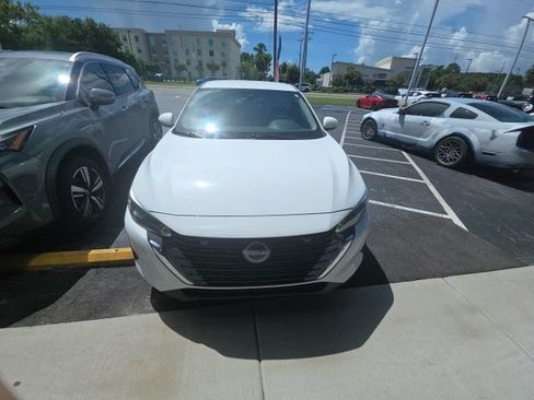 Used 2024 Nissan Sentra S FWD image 2