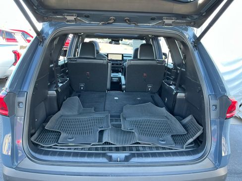 Used 2024 Toyota Grand Highlander AWD Hybrid image 34