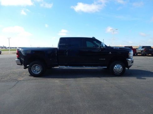Used 2023 RAM 3500 Laramie image 4