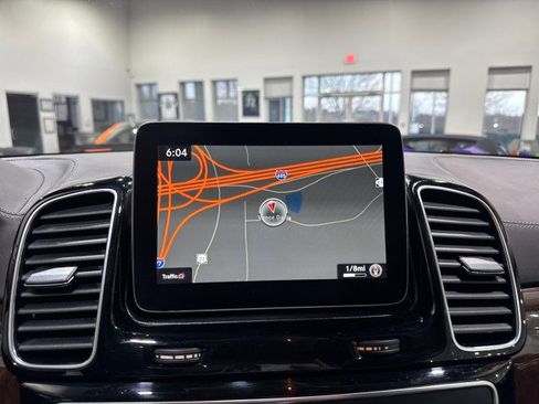 Used 2018 Mercedes-Benz GLS 550 4MATIC image 65