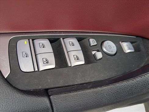 Used 2023 BMW X3 sDrive30i w/ Convenience Package image 7