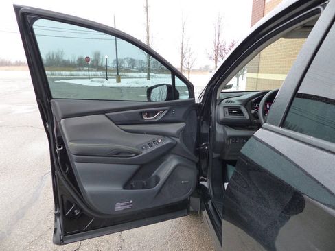 Used 2023 Subaru Ascent Onyx Edition Limited image 17