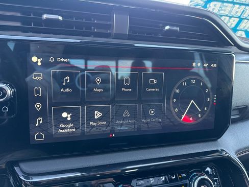 Used 2024 GMC Sierra 2500 AT4 w/ AT4 Premium Plus Package image 14