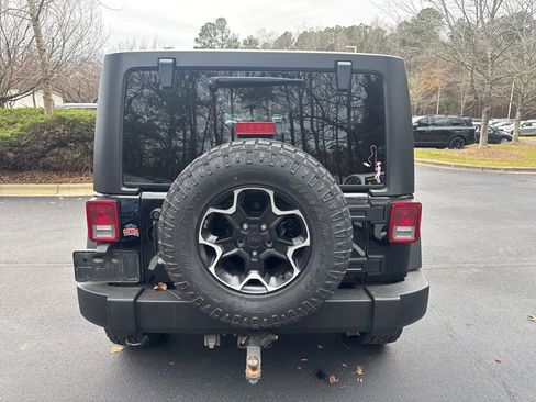 Used 2018 Jeep Wrangler Unlimited Sport S image 15