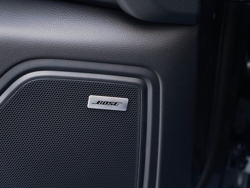 Certified 2026 Porsche Macan Turbo AWD/4WD image 23