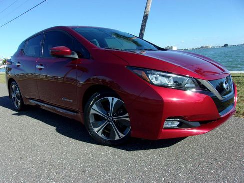 Used 2018 Nissan Leaf SL w/ SL Technology Package image 2