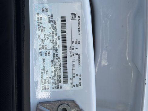 Used 2018 Ford Escape SE FWD image 27