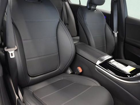 New 2026 Mercedes-Benz C 300 4MATIC Sedan image 6
