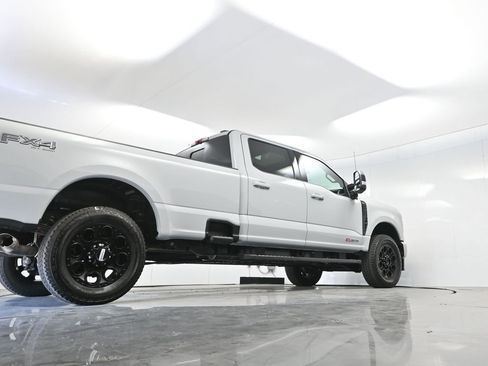 Used 2026 Ford F350 Lariat w/ Black Appearance Package image 55