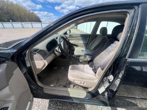 Used 2004 Toyota Camry FWD image 20