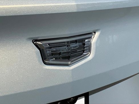 New 2025 Cadillac Escalade IQ Luxury 2 image 29