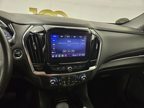 Used 2022 Chevrolet Traverse LT AWD/4WD image 22