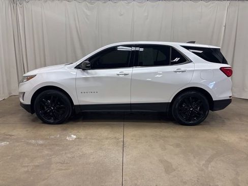 Used 2020 Chevrolet Equinox LT w/ Sport Edition image 7