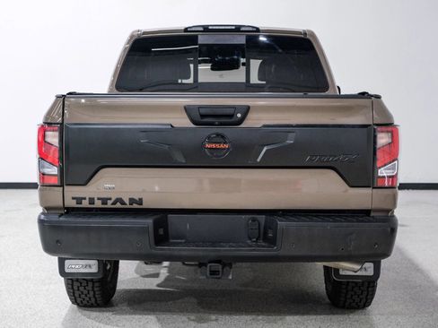 Used 2021 Nissan Titan PRO-4X w/ Off Road Protection Package image 7